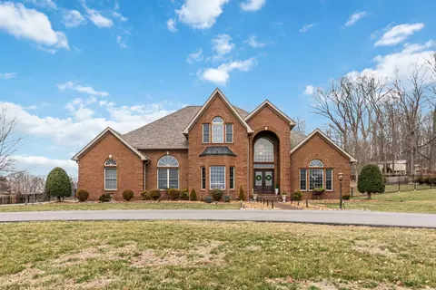 348 Runway Blvd, Somerset, KY 42503