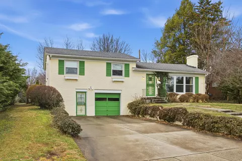 1030 Maywick Dr, Lexington, KY 40504