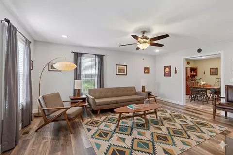 171 Lorraine Ct, Berea, KY 40403