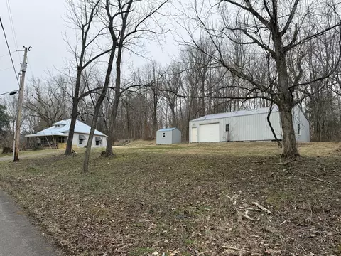 100 Blair Rd, Jamestown, KY 42629