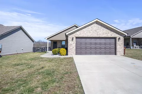 332 Memory Ln, Richmond, KY 40475