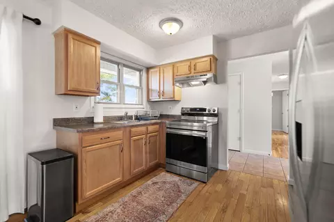 Kitchen - 440 E Spencer Rd, Campton, KY 41301 photo 1 of 2