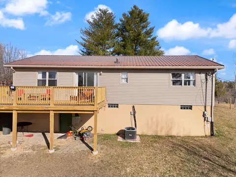 Other - 440 E Spencer Rd, Campton, KY 41301 photo 8 of 12