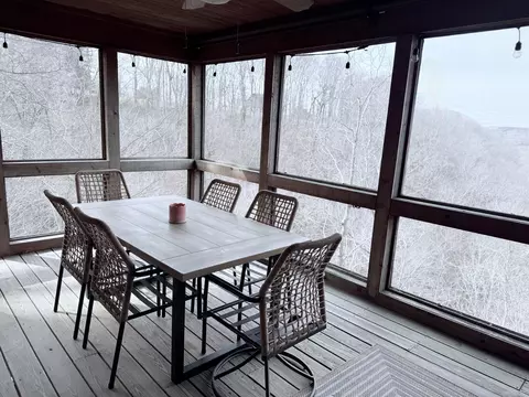 Exterior - 176 The Village Dr, Nancy, KY 42544 photo 6 of 16
