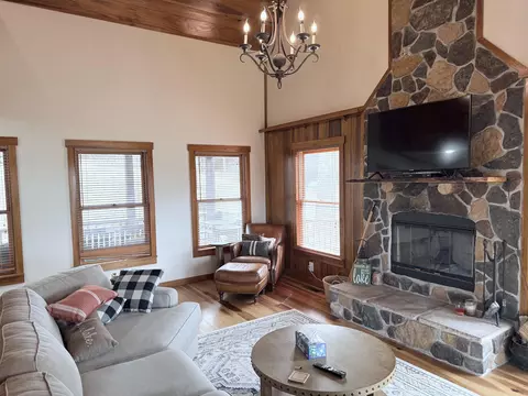 Living - 176 The Village Dr, Nancy, KY 42544 photo 7 of 13
