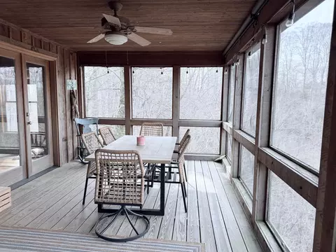 Exterior - 176 The Village Dr, Nancy, KY 42544 photo 3 of 16