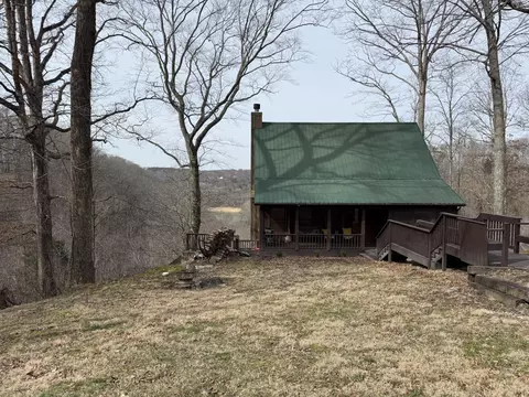 Exterior - 176 The Village Dr, Nancy, KY 42544 photo 12 of 16