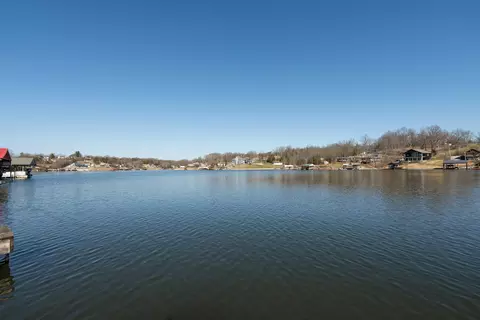 720 Jacob Dr, Williamstown, KY 41097