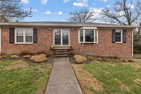 1412 Mount Rainier Dr, Lexington, KY 40517