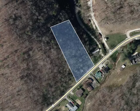 4908 Tomahawk Rd, Tomahawk, KY 41262
