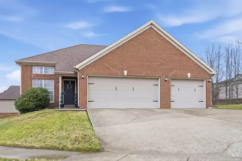 948 Lauderdale Dr, Lexington, KY 40515