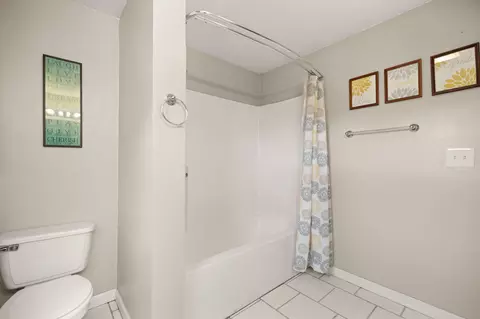 Bath - 2058 Ard Ridge Rd # A, Nancy, KY 42544 photo 4 of 6