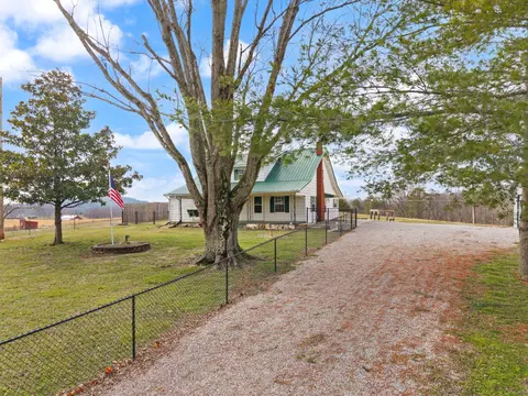 Exterior - 2058 Ard Ridge Rd # A, Nancy, KY 42544 photo 2 of 6