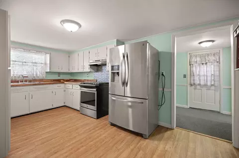 Kitchen - 2058 Ard Ridge Rd # A, Nancy, KY 42544 photo 1 of 2
