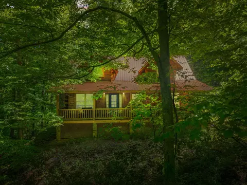 Exterior - 99 Aider Ct, Stanton, KY 40380 photo 9 of 17