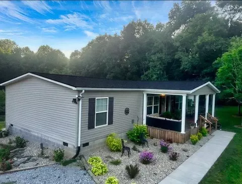 543 Cunningham Ln, Winchester, KY 40391