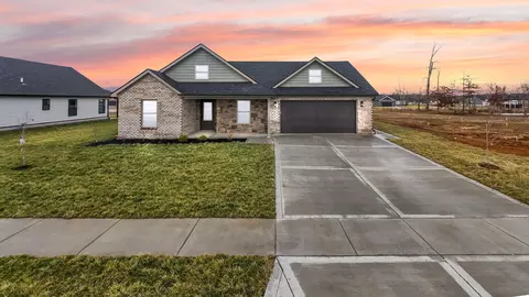 805 Mohawk Dr, Richmond, KY 40475