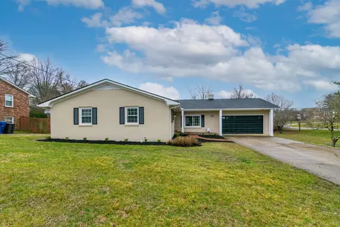 23 Windridge Dr, Winchester, KY 40391
