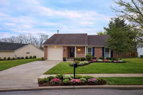 1755 Timber Creek Dr, Lexington, KY 40509
