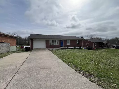 55 Hillcrest Dr, Winchester, KY 40391
