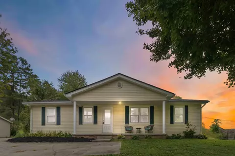 41 Valentine Branch Rd, Cannon, KY 40923