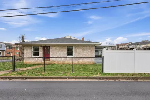 52 Judy Ann Ct, Winchester, KY 40391