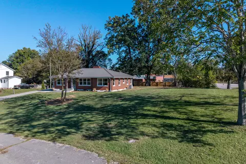 Exterior - 74 Summit, Burnside, KY 42519 photo 15 of 28
