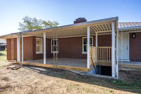 Exterior - 74 Summit, Burnside, KY 42519 photo 6 of 28