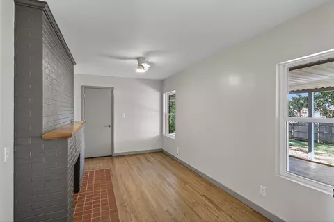 Living - 74 Summit, Burnside, KY 42519 photo 5 of 8