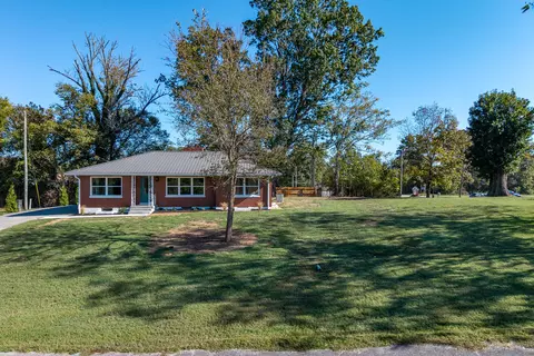 Exterior - 74 Summit, Burnside, KY 42519 photo 16 of 28