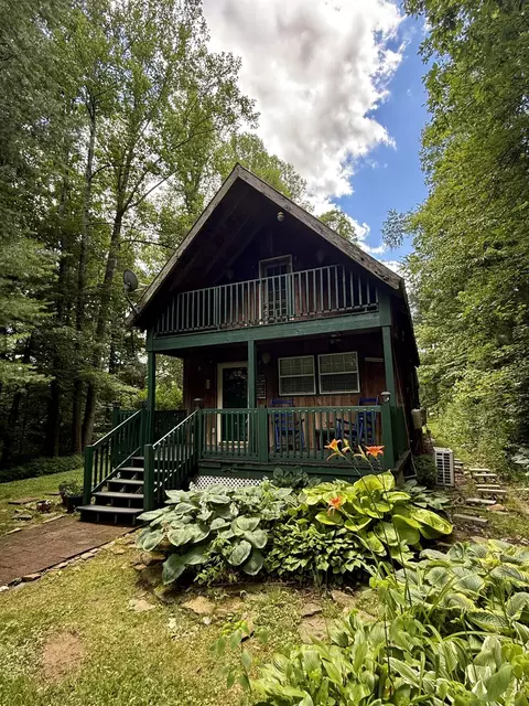 9851 Cranston Rd, Morehead, KY 40351