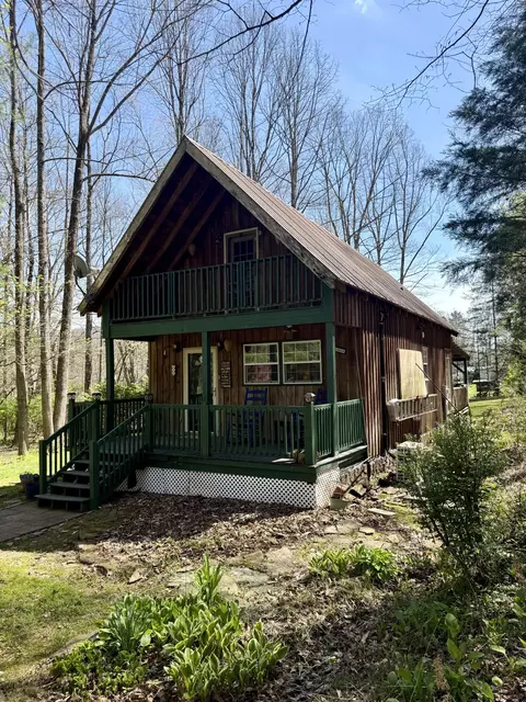 9851 Cranston Rd, Morehead, KY 40351
