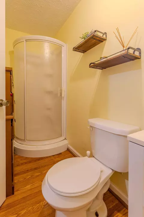 Bath - 223 Maher Dr, Morehead, KY 40351 photo 4 of 4