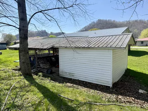 Exterior - 223 Maher Dr, Morehead, KY 40351 photo 6 of 19