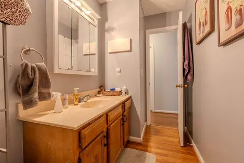 Bath - 223 Maher Dr, Morehead, KY 40351 photo 2 of 4