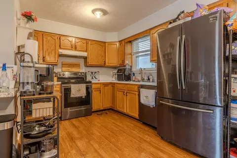 Kitchen - 223 Maher Dr, Morehead, KY 40351 photo 4 of 4