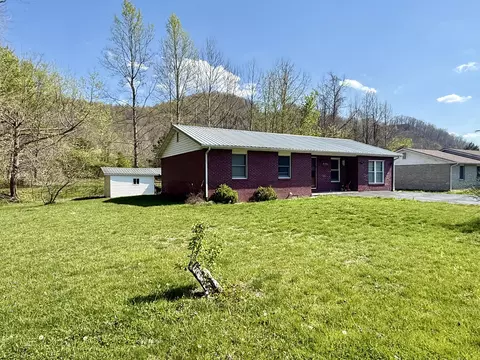 Exterior - 223 Maher Dr, Morehead, KY 40351 photo 18 of 19