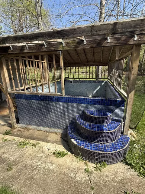 Exterior - 223 Maher Dr, Morehead, KY 40351 photo 10 of 19