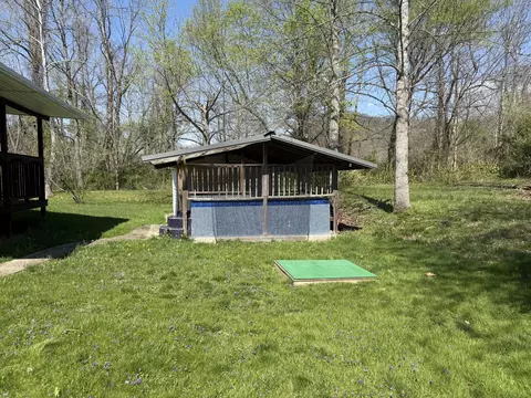 Exterior - 223 Maher Dr, Morehead, KY 40351 photo 4 of 19