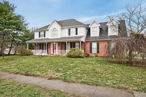 484 Hunters Ridge Rd, Versailles, KY 40383