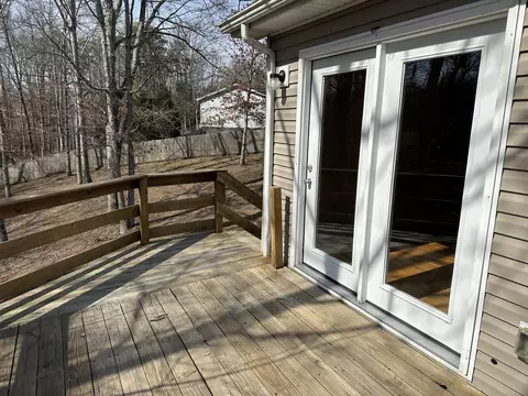 Exterior - 1933 Holly Grove Rd, Corbin, KY 40701 photo 15 of 16