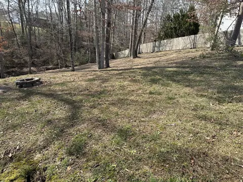 Exterior - 1933 Holly Grove Rd, Corbin, KY 40701 photo 12 of 16