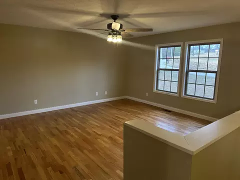 Living - 1933 Holly Grove Rd, Corbin, KY 40701 photo 2 of 2
