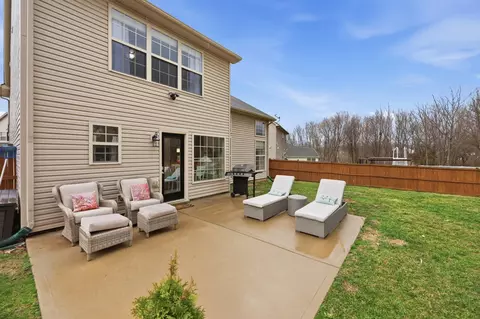 Exterior - 118 Chamberlain Dr, Georgetown, KY 40324 photo 4 of 10