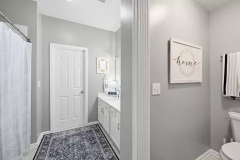 Entry Way - 118 Chamberlain Dr, Georgetown, KY 40324 photo 4 of 4
