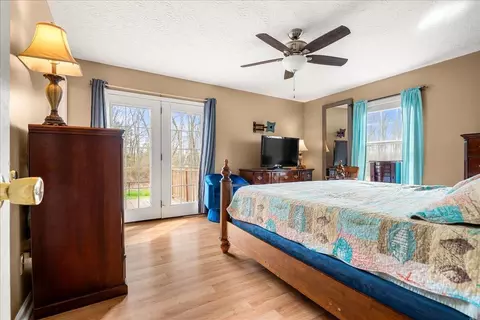 Bedroom - 281 Country View Dr, Corbin, KY 40701 photo 1 of 6