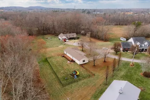 View/Area - 281 Country View Dr, Corbin, KY 40701 photo 4 of 7