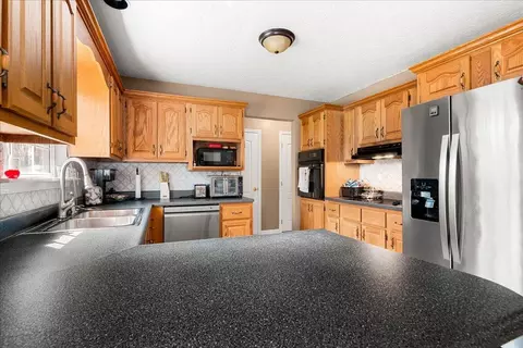 Kitchen - 281 Country View Dr, Corbin, KY 40701 photo 4 of 4