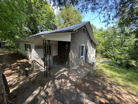 780 Richmond St, Mount Vernon, KY 40456