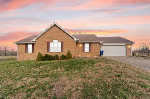 281 Misty Dr, Somerset, KY 42503